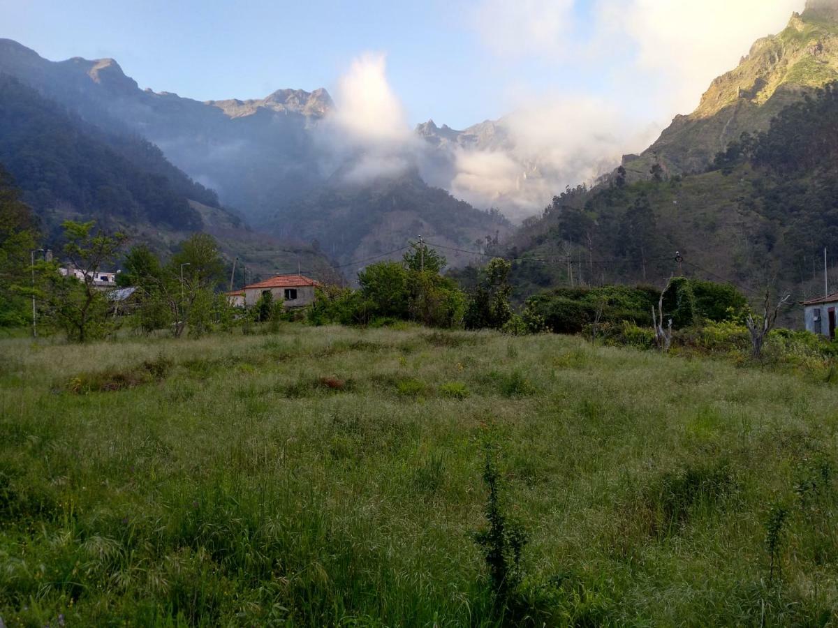 Danny'S Rural Suite Curral Das Freiras Exterior photo